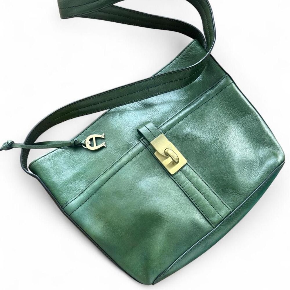 Etienne Aigner VTG Green leather shoulder bag with gold hardware | Authentic